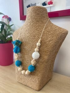 COLLIER D&rsquo;ALLAITEMENT ET DE PORTAGE BLEU MADRAS