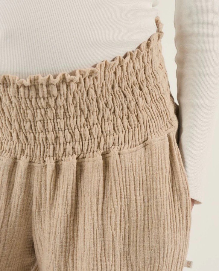 Pantalon de maternité Myriam Beige proche